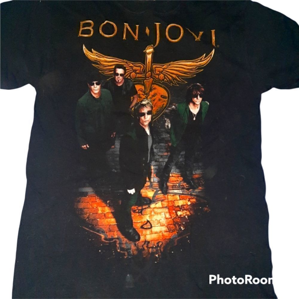 Bon Jovi tour shirt 